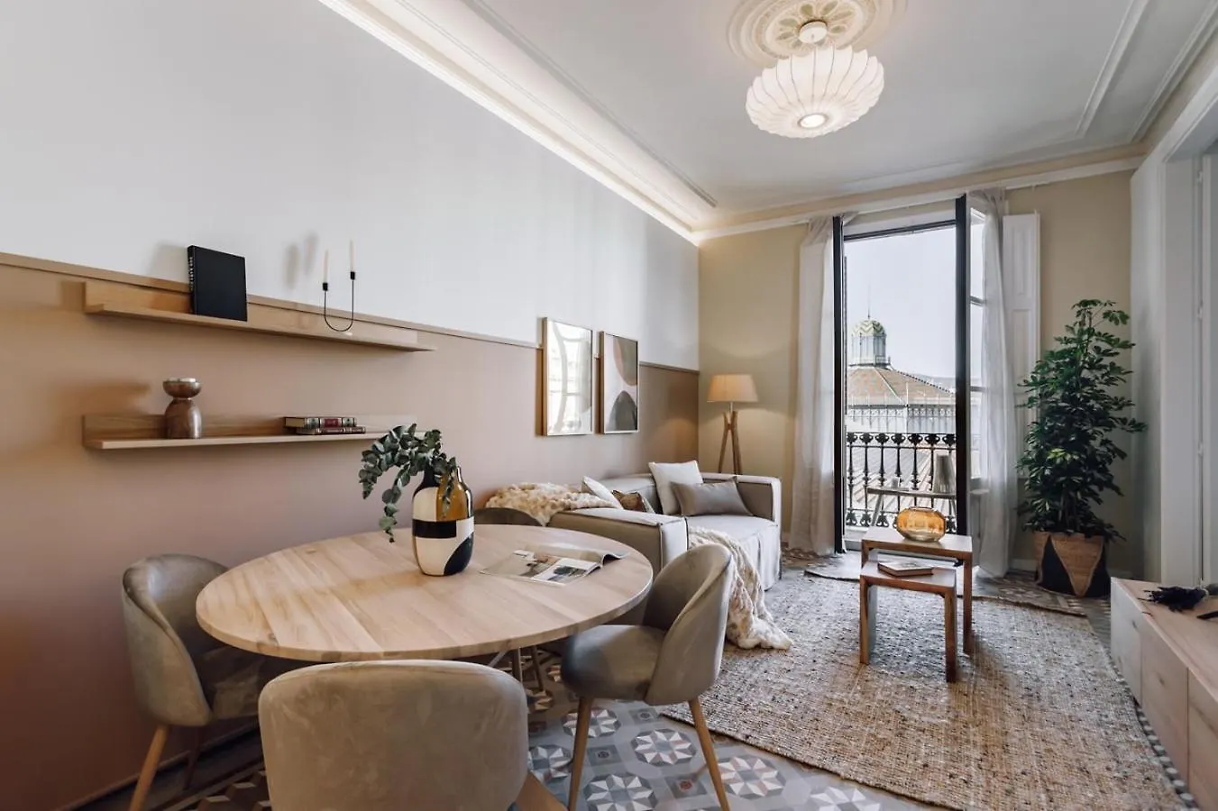 Casa Zeleste Barcelona 0*,